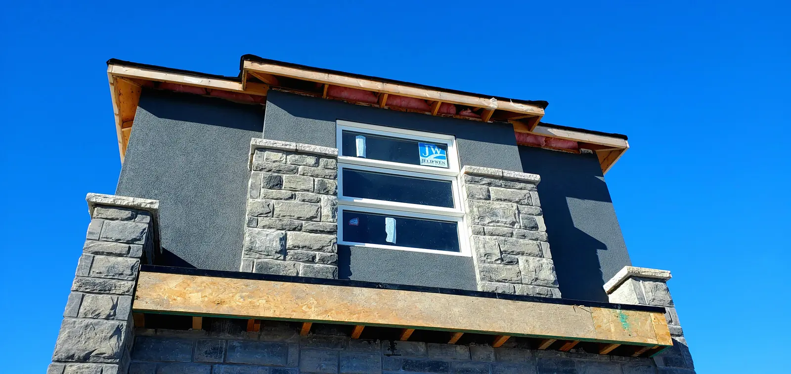 City Plasters stucco project in Niagara